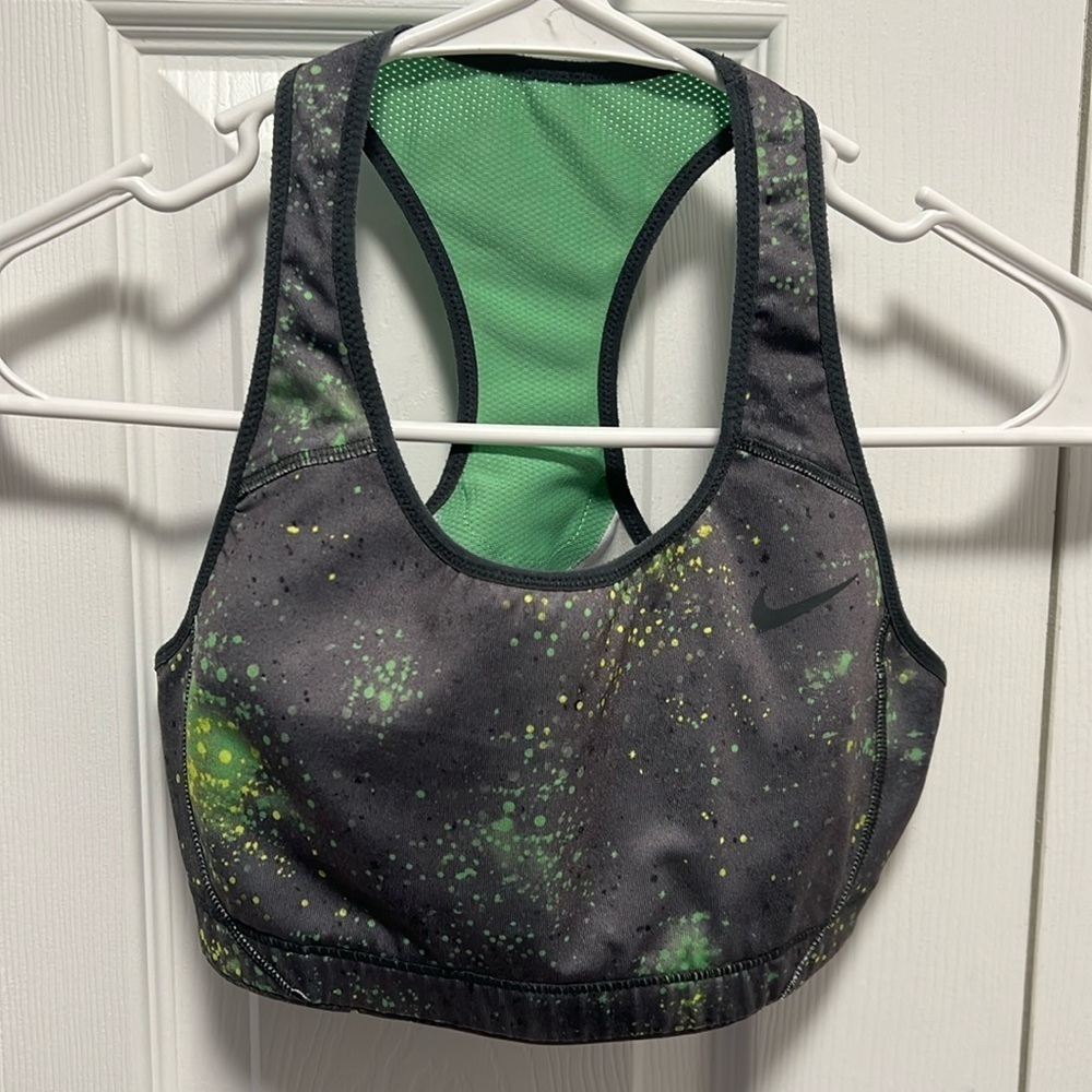 Women’s Nike Dri-Fit Sports Bra Size Small